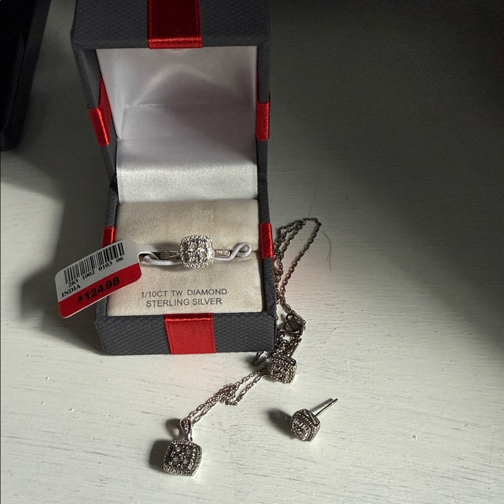 Sterling Silver Diamond Jewelry Set